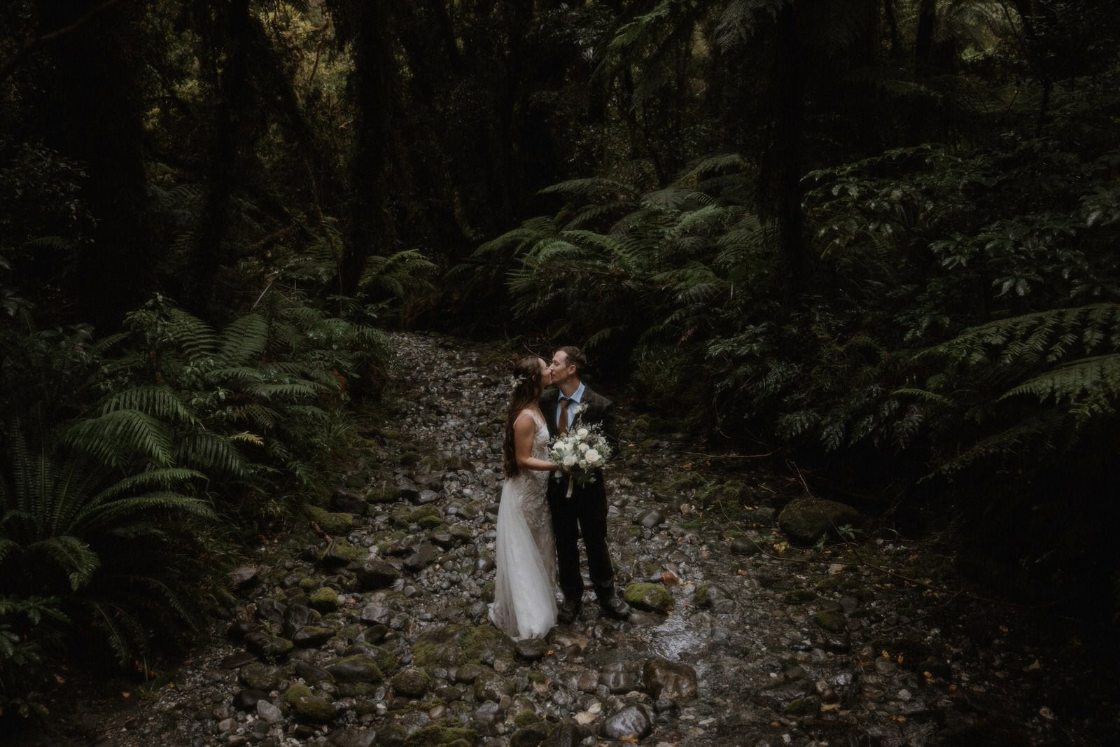 Milford Sound Elopement, Milford Sound Elopement &#8211; Katie and James