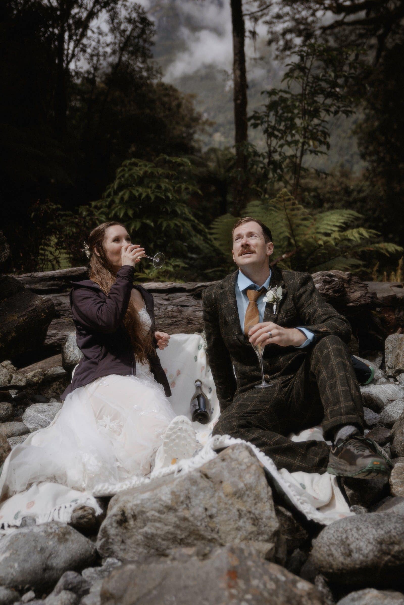 Milford Sound Elopement, Milford Sound Elopement &#8211; Katie and James