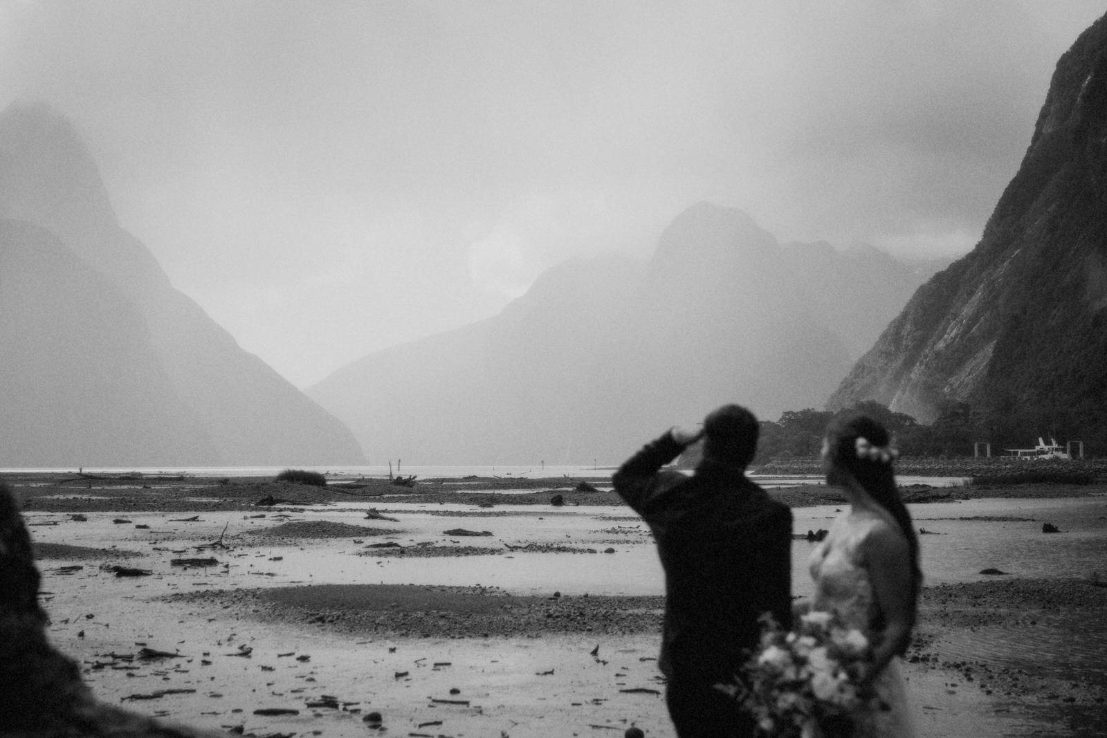 Milford Sound Elopement, Milford Sound Elopement &#8211; Katie and James